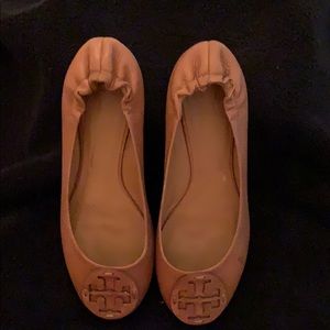 Tori Butch ballet style shoes